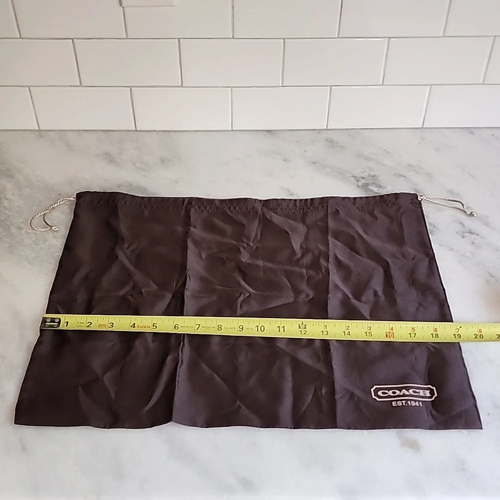 * Coach brown drawstring dustbag 19x15 - Picture 1 of 7